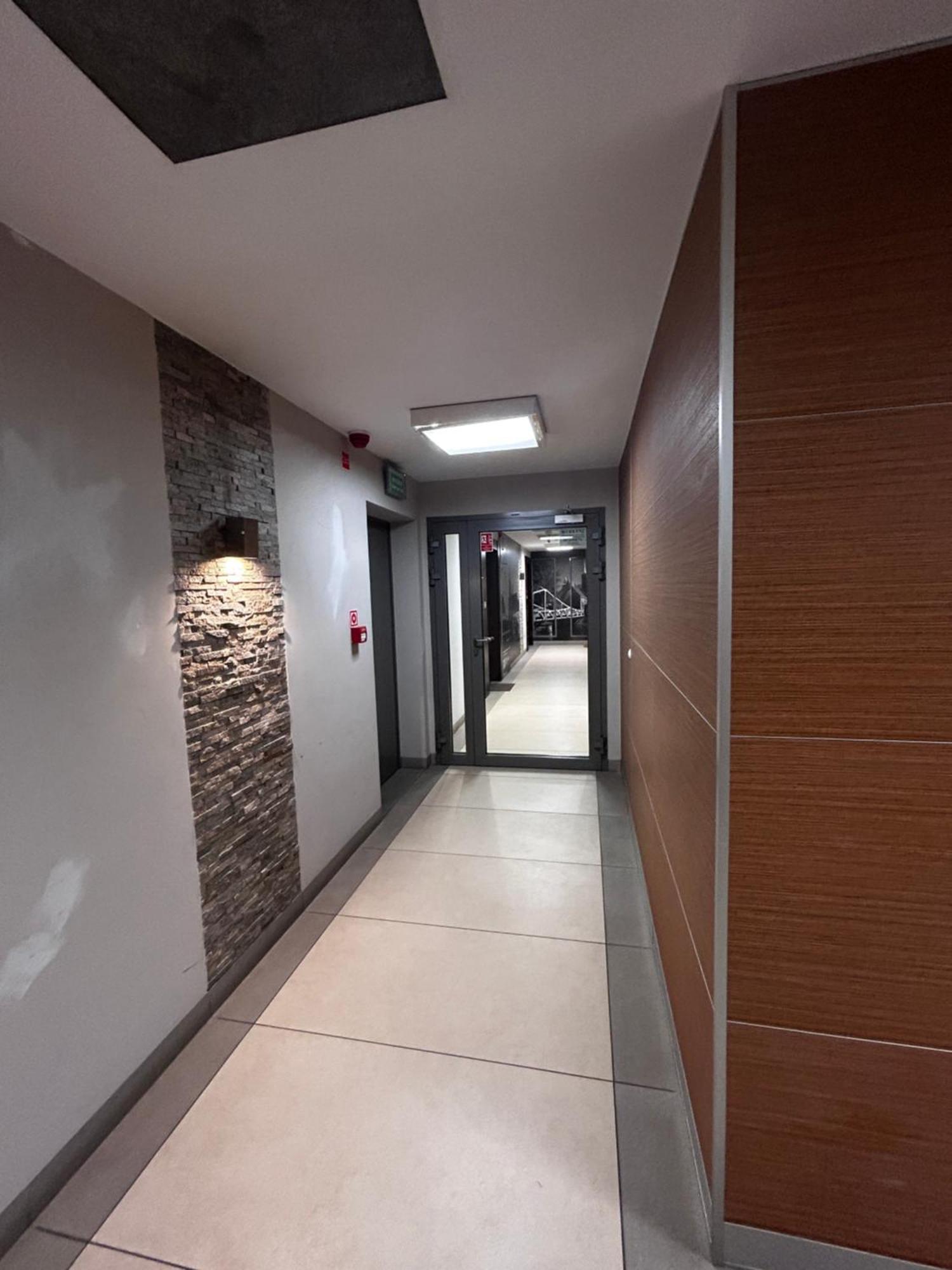 Apartament Podwale Odra Tower Rynek 15 Floor Вроцлав Экстерьер фото